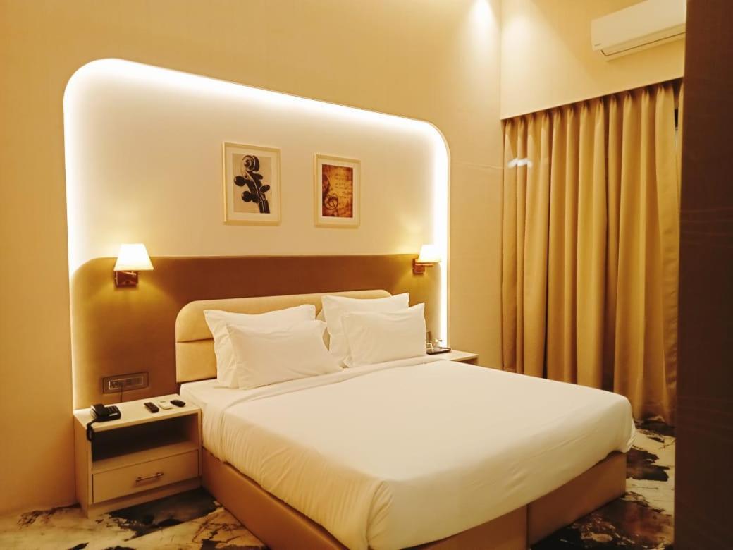 Gandharv Resorts Wai Dış mekan fotoğraf